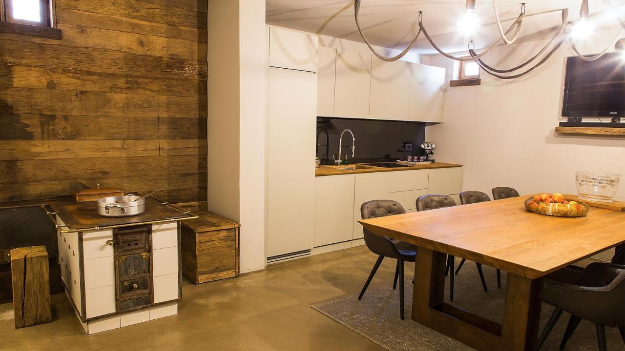 Aldila Art Rooms, Apartment And Vacation House Smartno ภายนอก รูปภาพ